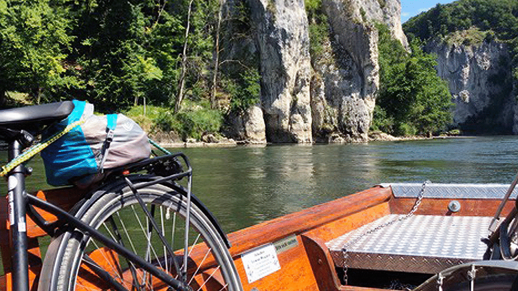 kalkstein an der donau mit dem „bio bike“