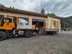 1 transport der bauteile auf die alm