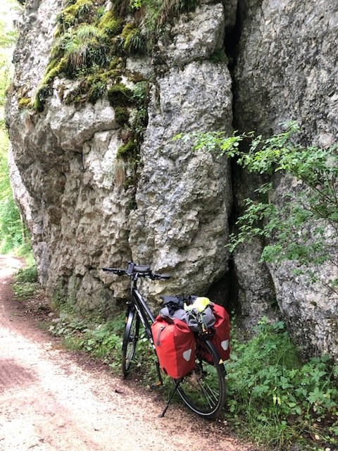 h mein fahrrad donaurradweg felsen
